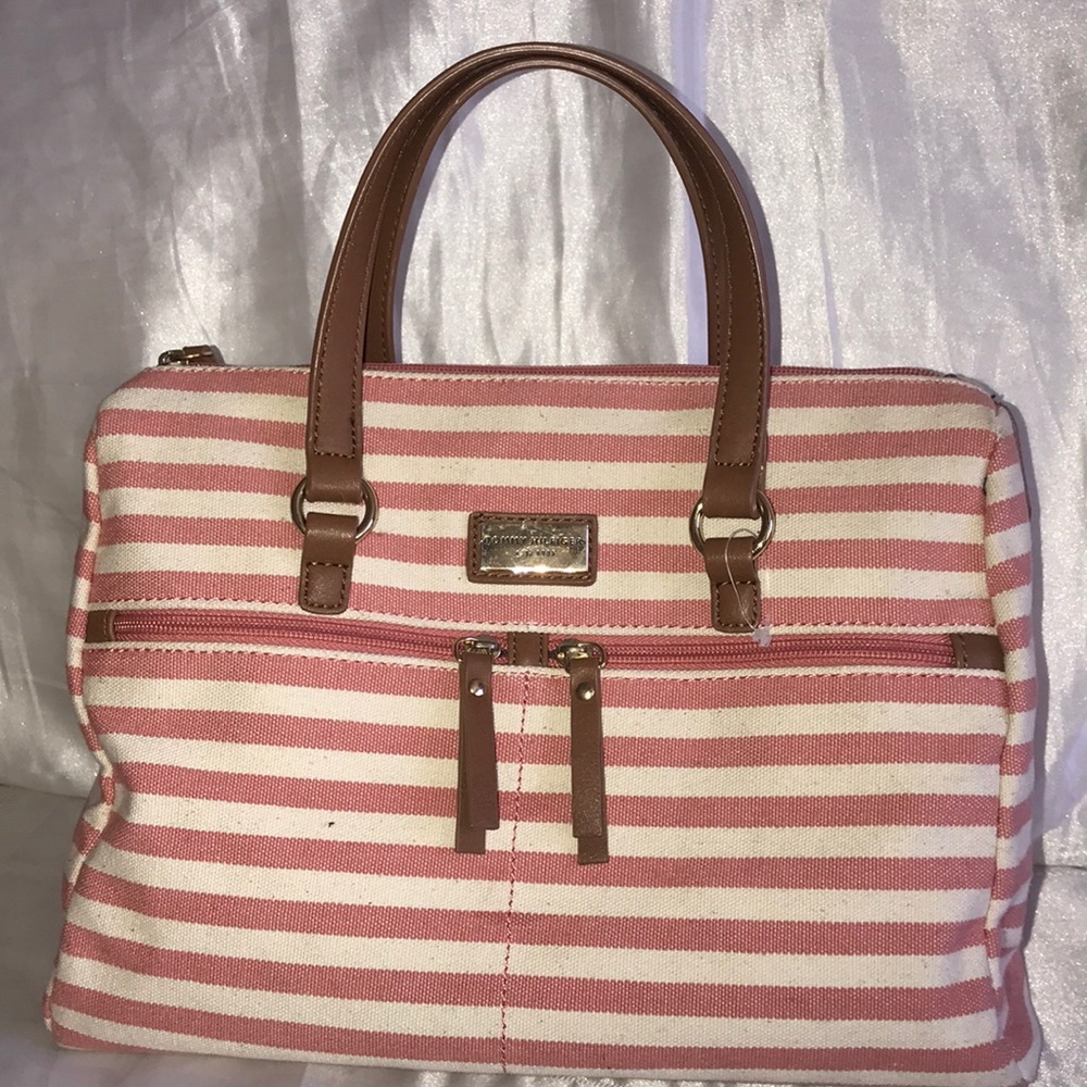 Tommy Hilfiger purse